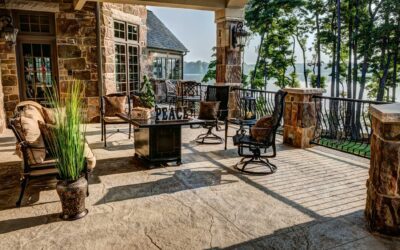 How to Landscape With Stone Veneer