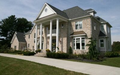 Pros & Cons of Manufactured Stone
